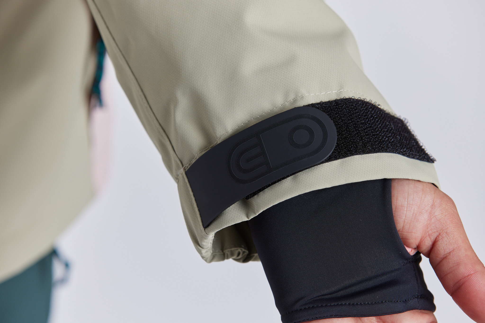 Airblaster Airblaster Women's Sassy Beast Jacket (24/25)