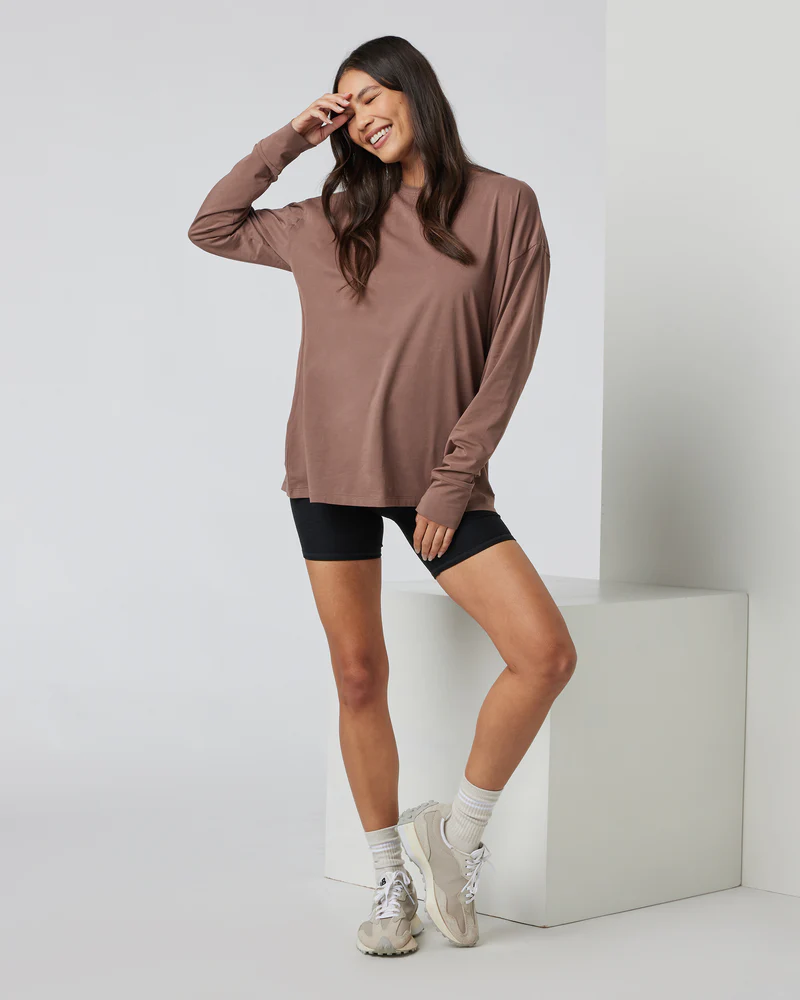 Vuori Vuori Women's Long Sleeve Feather Tee