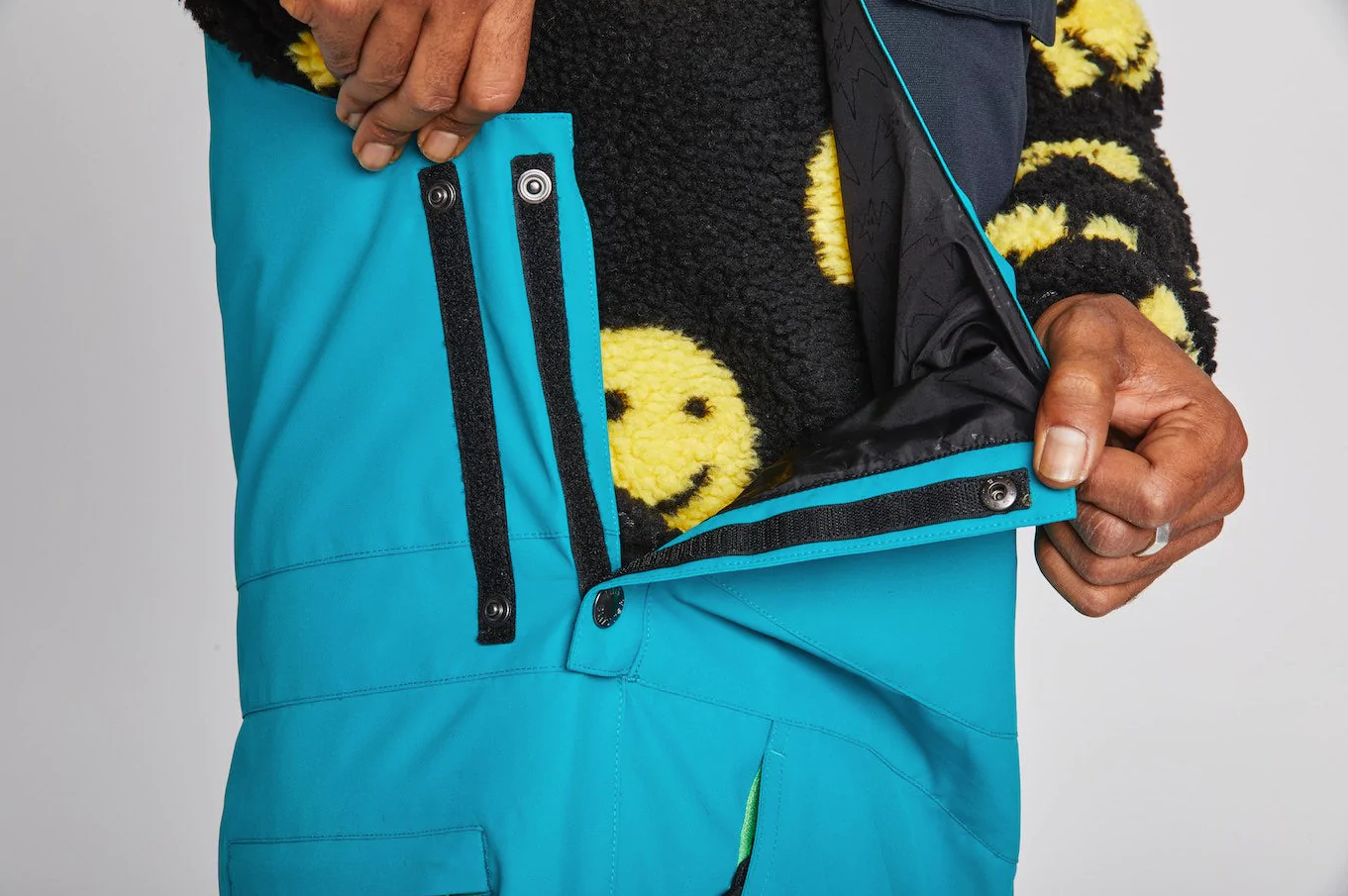 スノーボード AIRBLASTER FREEDOM SERIES Medium Airblaster Insulated Womens Freedom Suit 2024 | Corbetts Ski
