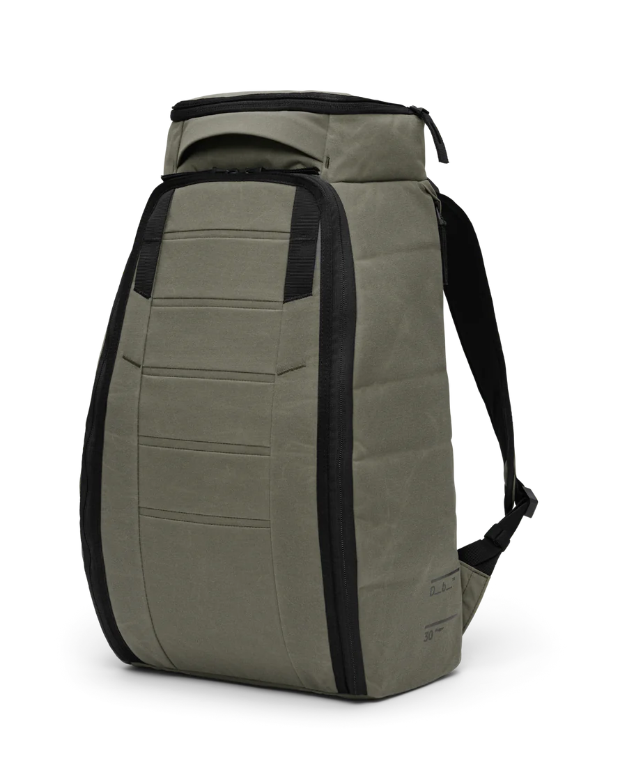 D_b_ D_b_ Hugger Backpack 30L