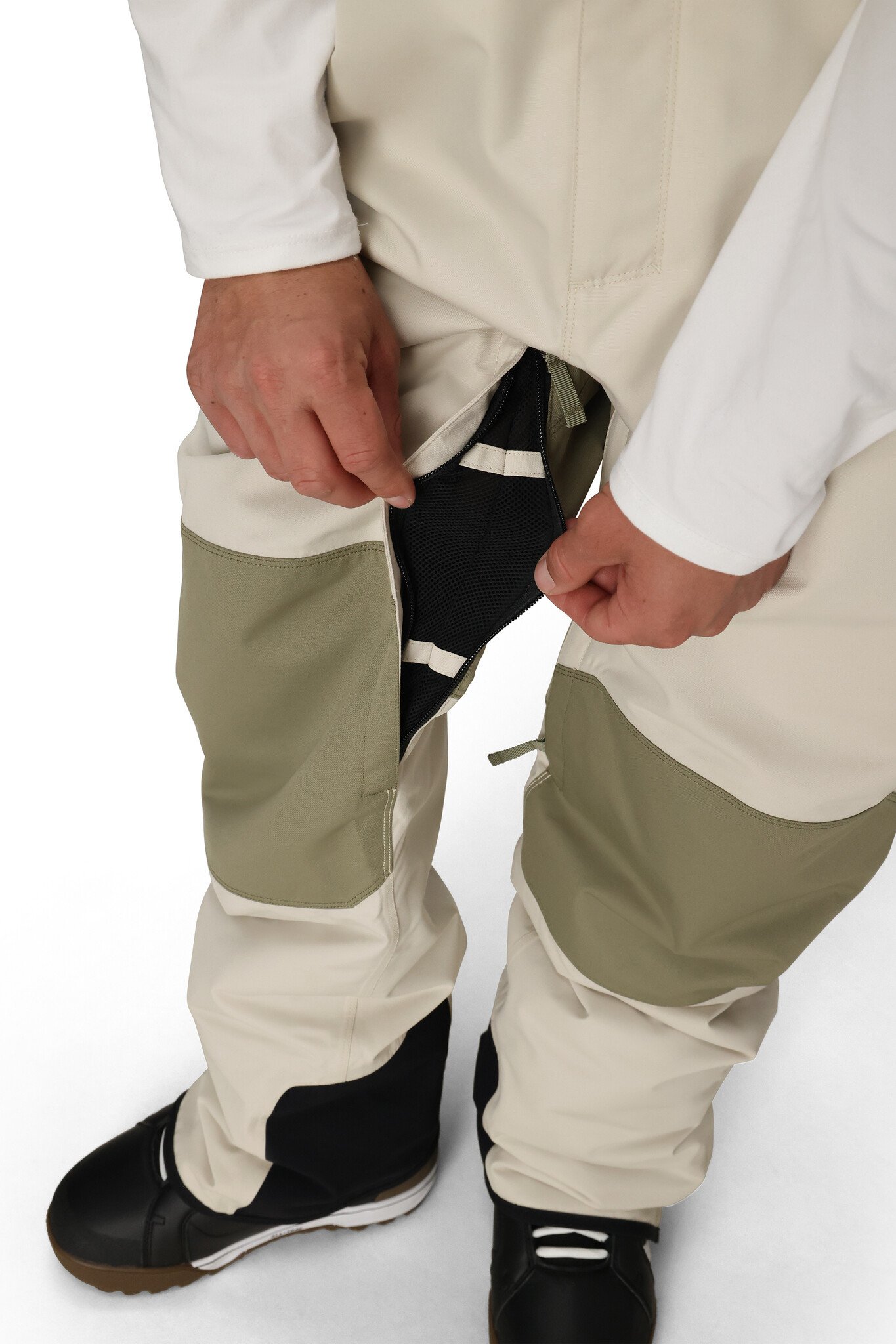 686 686 Men's Hot Lap Insulated Bib Pant