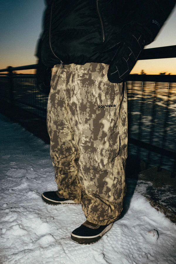 Souvenir Souvenir Parachute Snow Pant