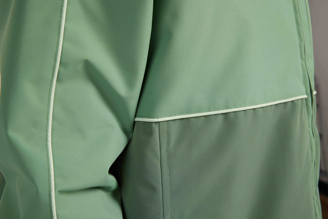 Airblaster Airblaster Women's Lady Revert Jacket