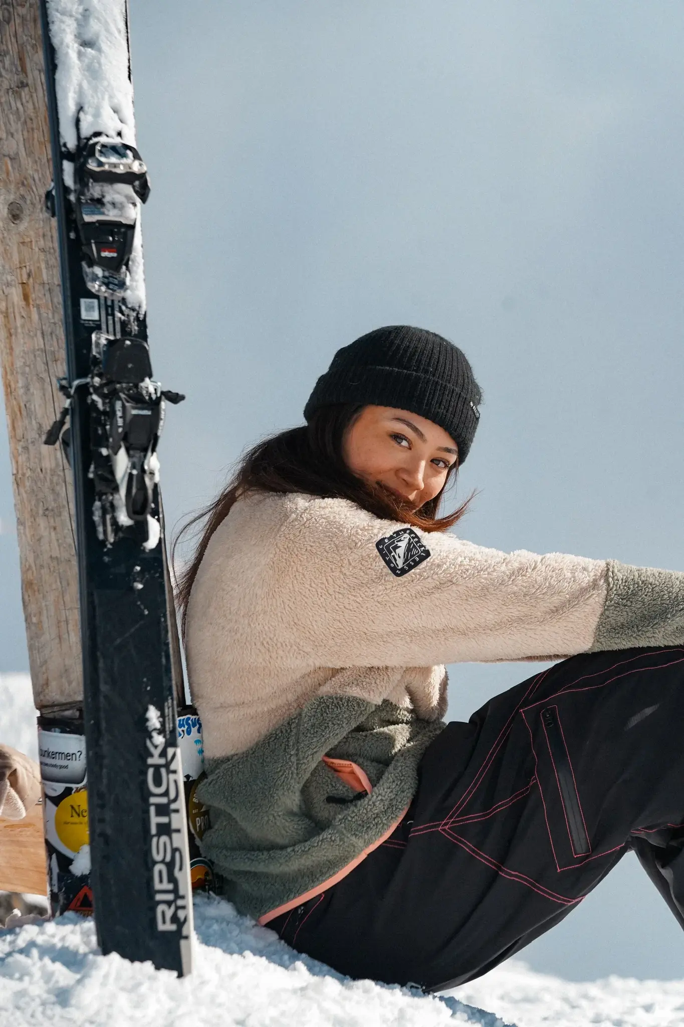 Notice The Reckless. Notice the Reckless Women's Pine Creek Fleece