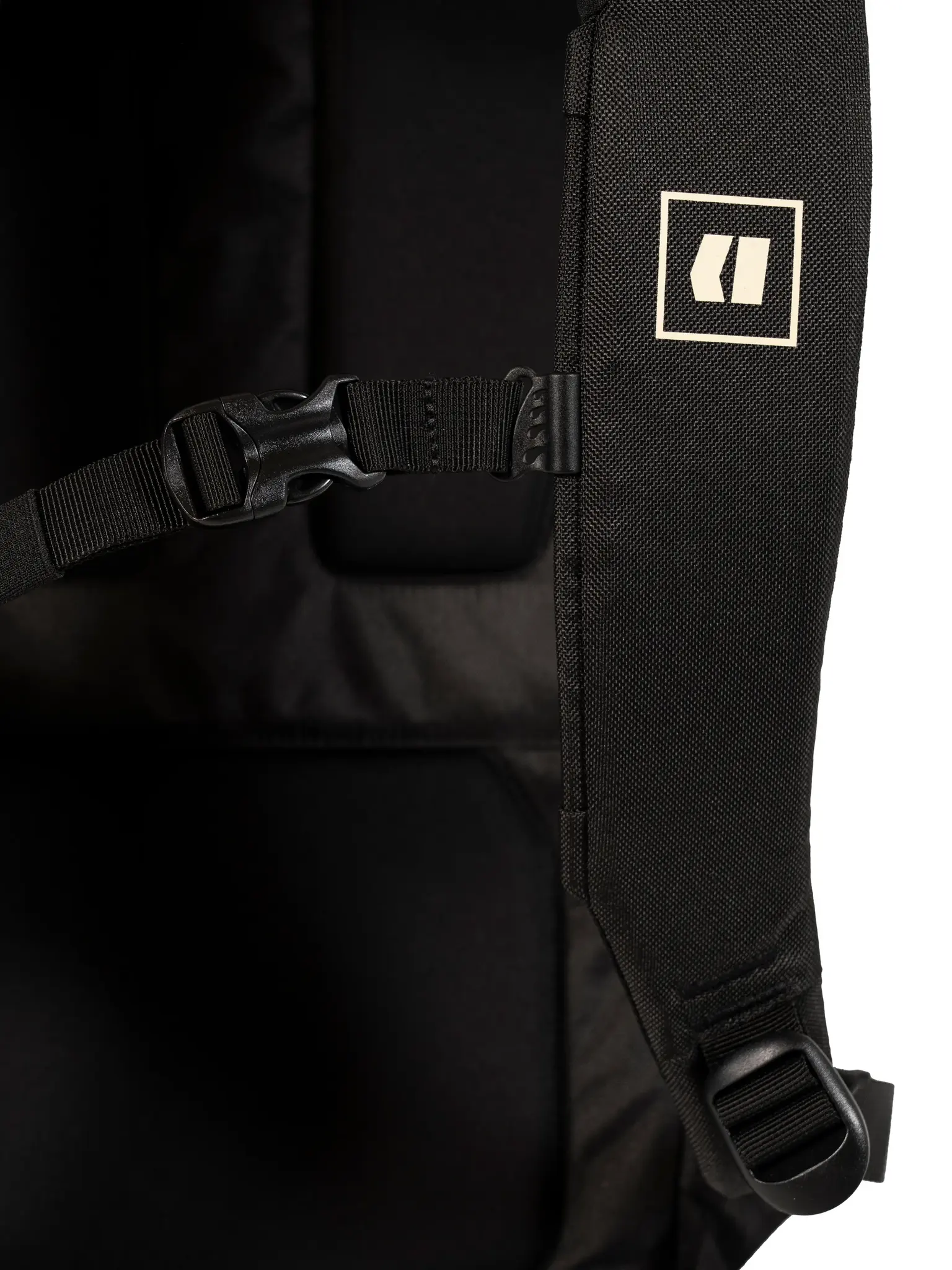 Armada Armada AR 50L Park Pack