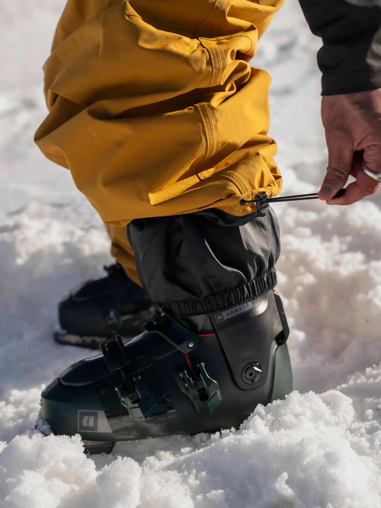 Armada Armada Team Issue 2L Insulated Pant