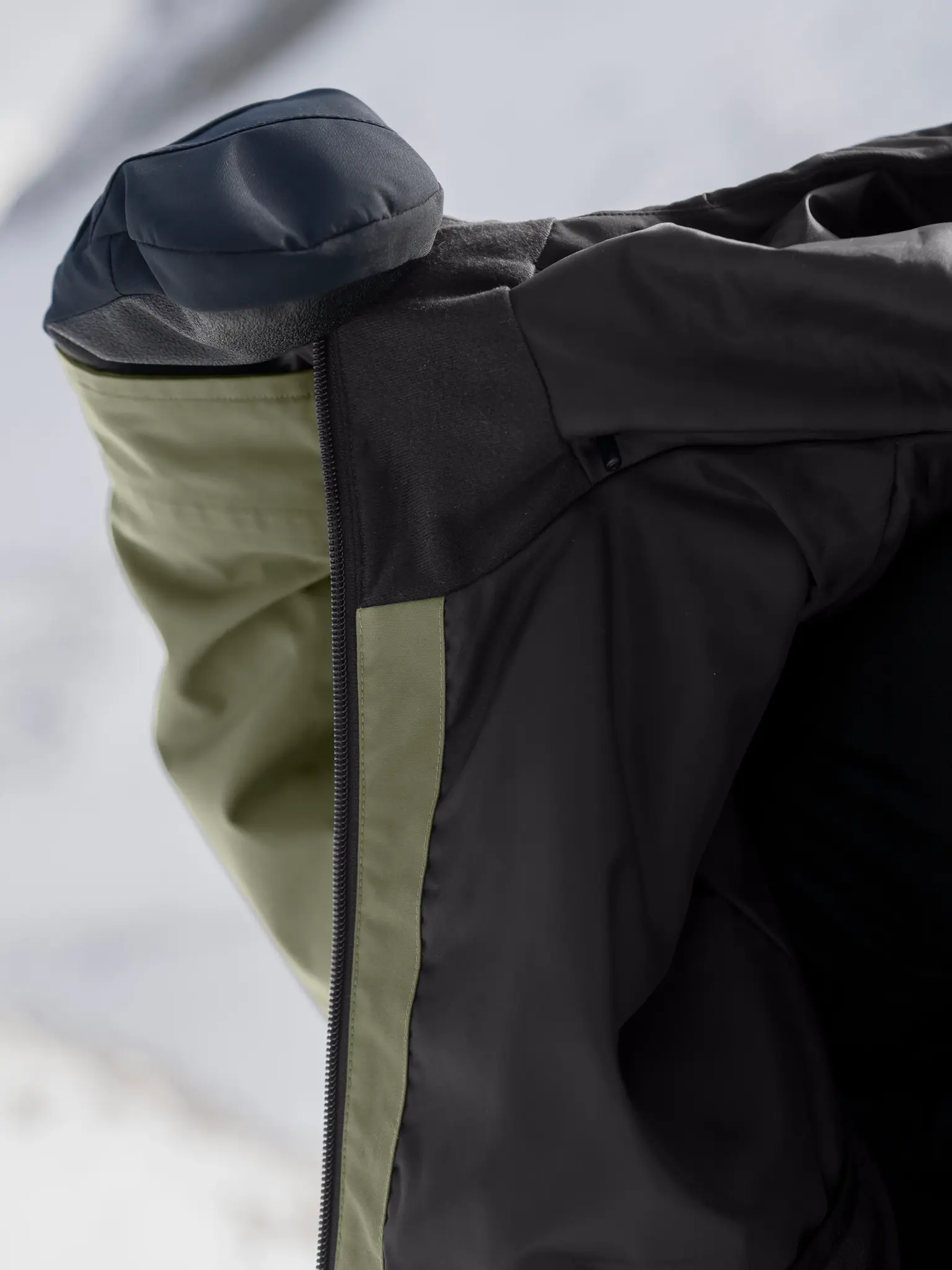 Armada Armada Women's Nylie 2L Insulated Jacket