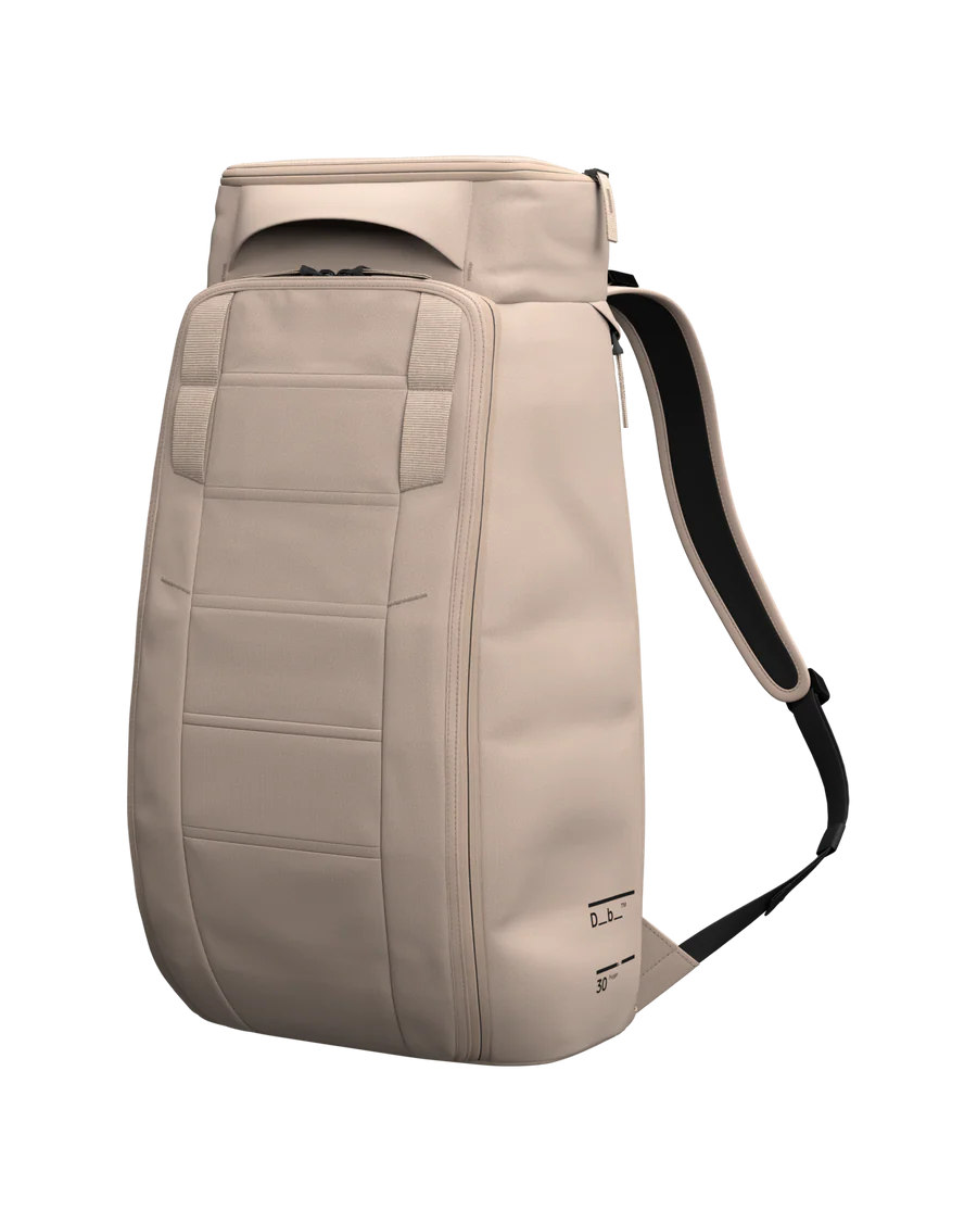 D_b_ D_b_ Hugger Backpack 30L