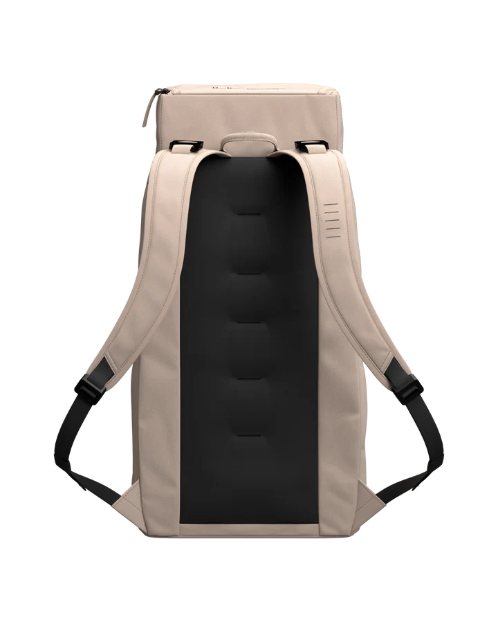 D_b_ D_b_ Hugger Backpack 30L