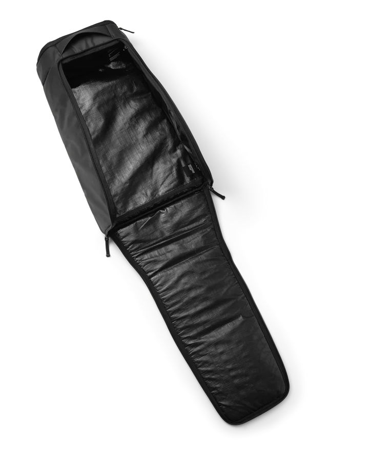 D_b_ D_b_ Hugger Bootpack 45L