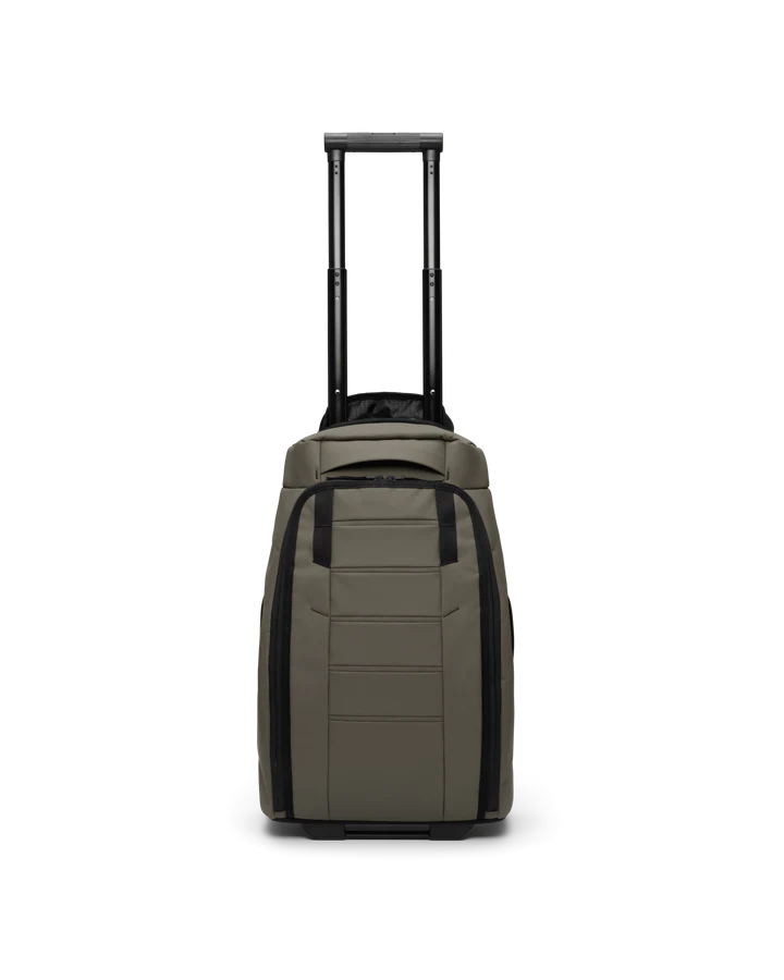 D_b_ D_b_ Hugger Roller Bag Carry-on 40L