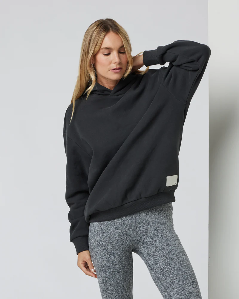 Vuori Vuori Women's Restore Oversized Hoodie
