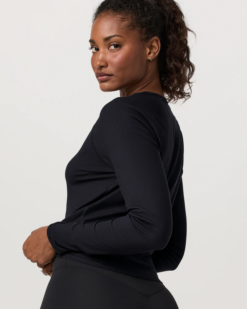 Vuori Vuori Women's Longsleeve Pose Crew