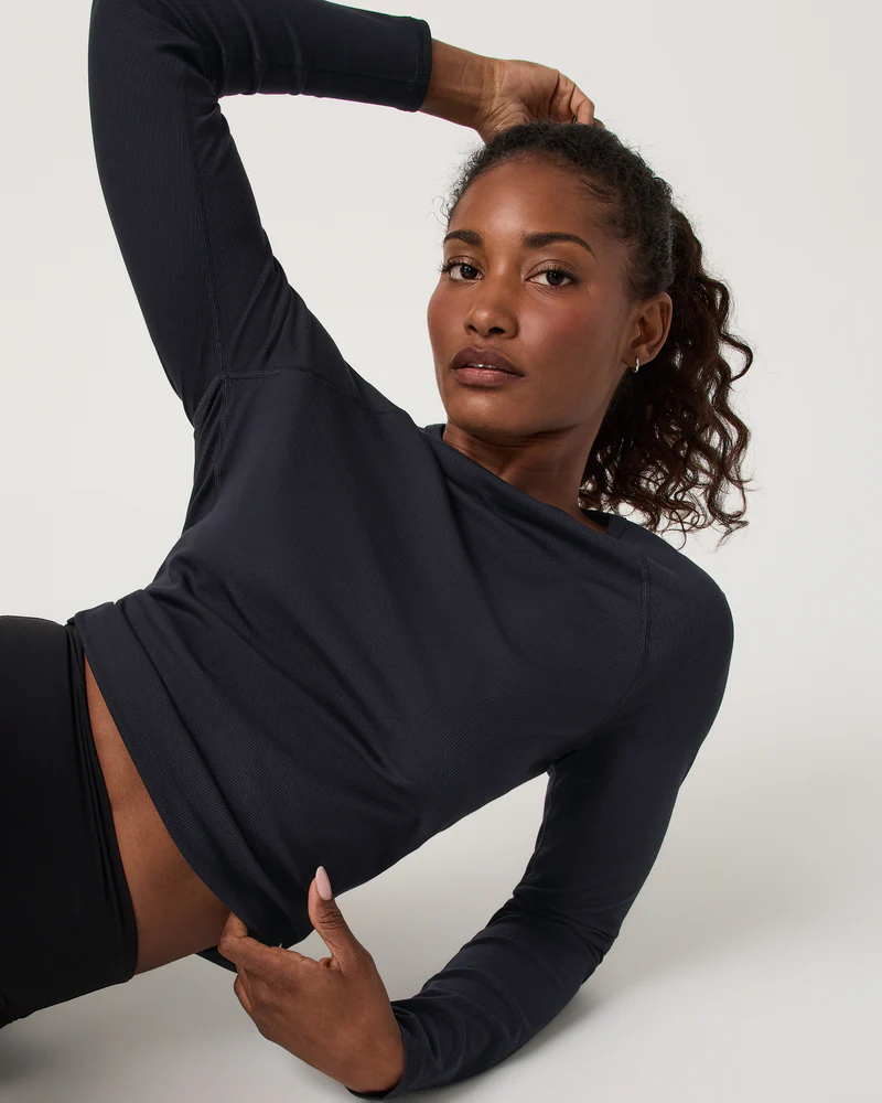 Vuori Vuori Women's Longsleeve Pose Crew