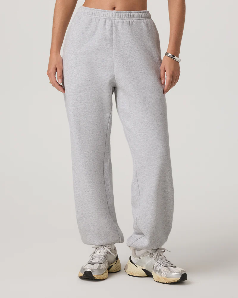 Vuori Vuori Women's Restore Classic Sweatpant