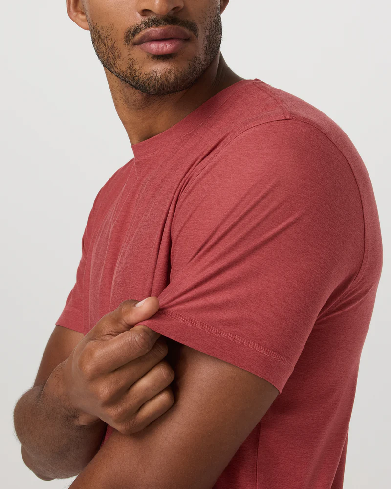 Vuori Vuori Men's Strato Tech Tee