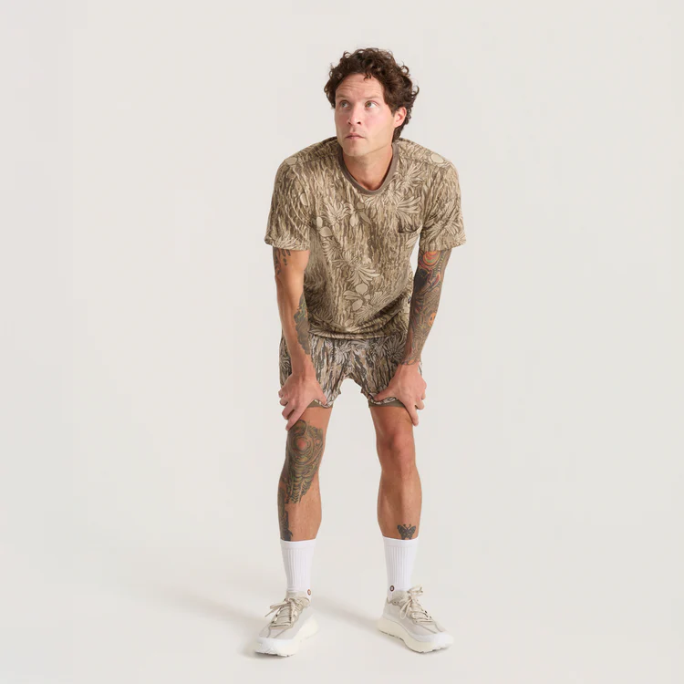 Roark Roark Men's Mathis Active Tie Dye Pocket Shortsleeve Tee