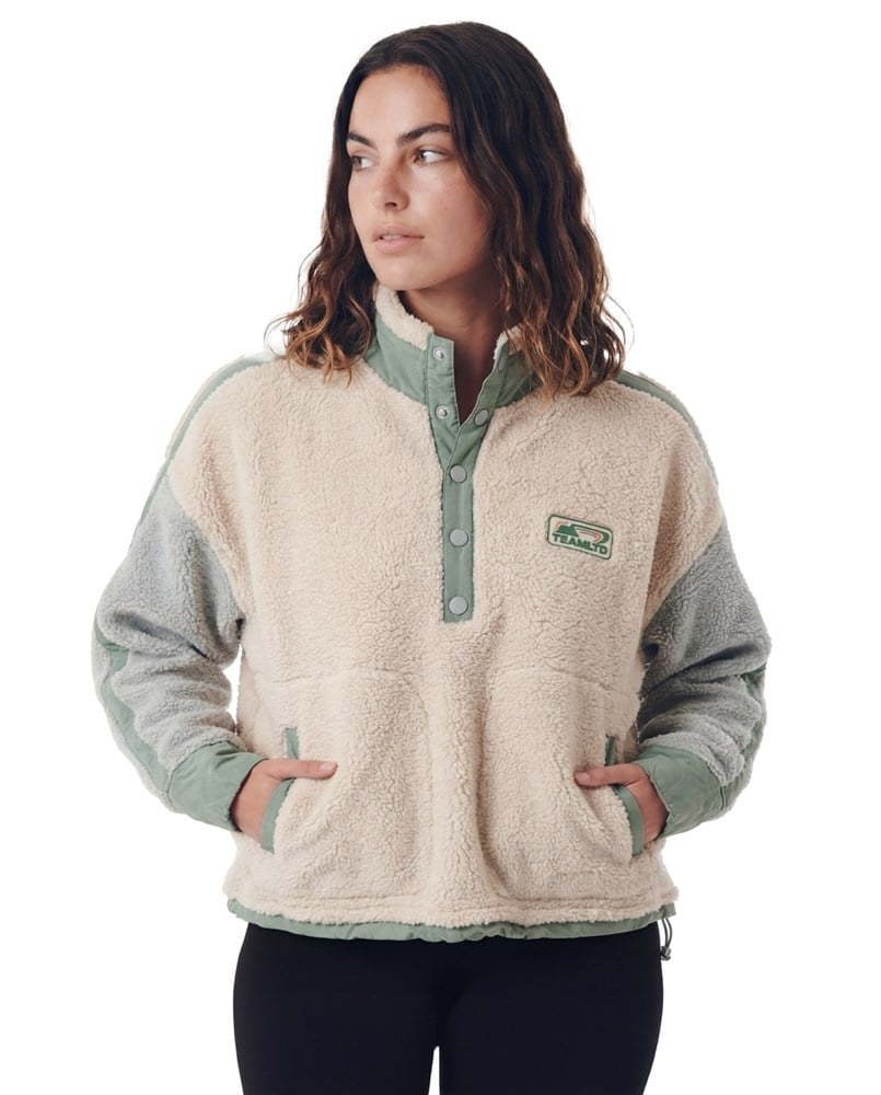 TeamLTD TeamLTD. Women's Trailhead Sherpa Pullover