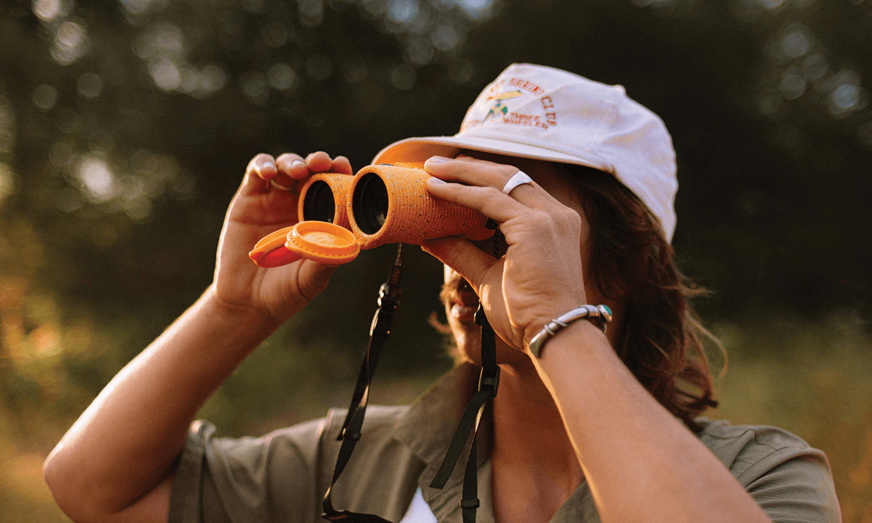 Nocs Nocs x Audubon Field Issue 10x42 Binocular Bundle