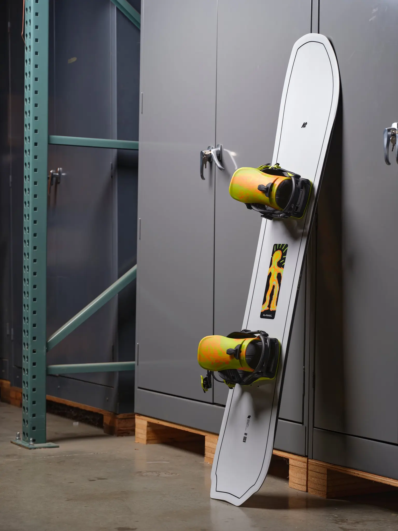 K2 Snowboard K2 Unisex Almanac Snowboard