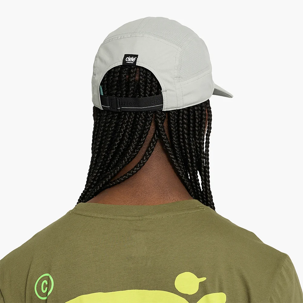 Ciele Ciele GOCap - Comp - Bars Minimalist Running Cap