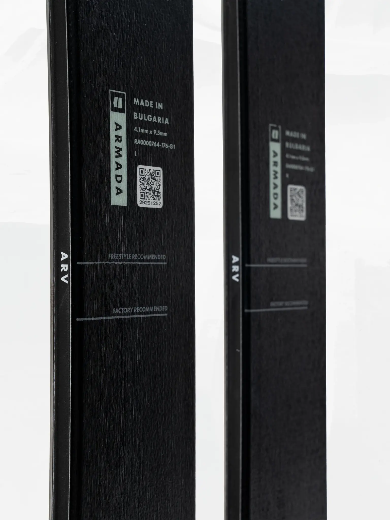 Armada Armada Men's ARV 88 Black Edition Skis