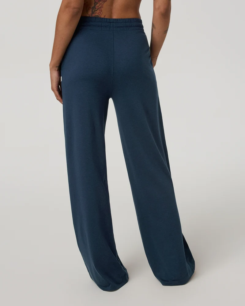 Vuori Vuori Women's Halo Essential Wideleg Pant