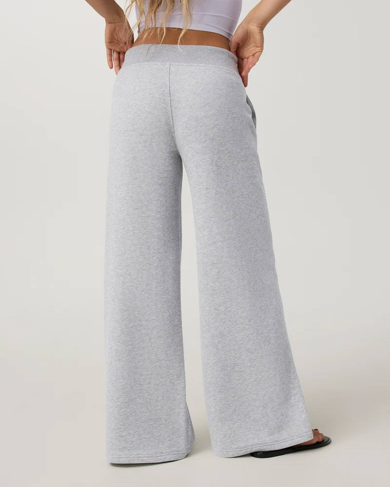Vuori Vuori Women's Sedona Midrise Wideleg Sweatpant