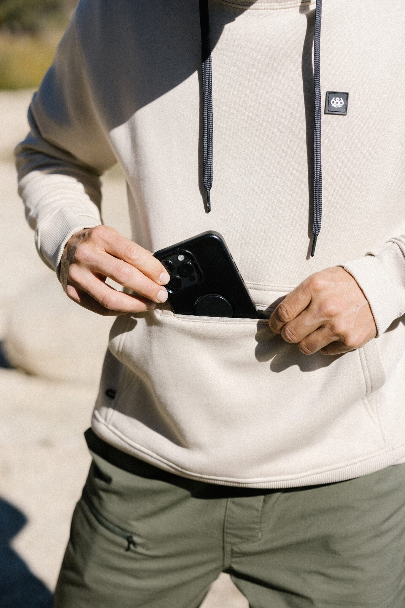 686 686 Men's All Season Hoody