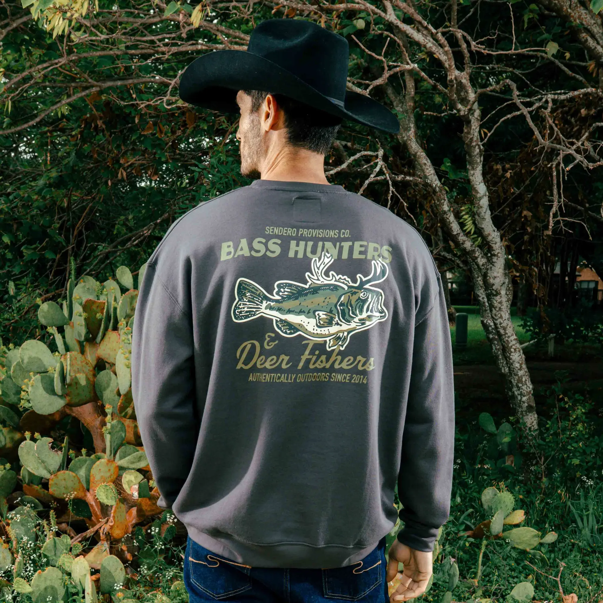 Sendero Provisions Co. Sendero Deer Fishers Sweatshirt