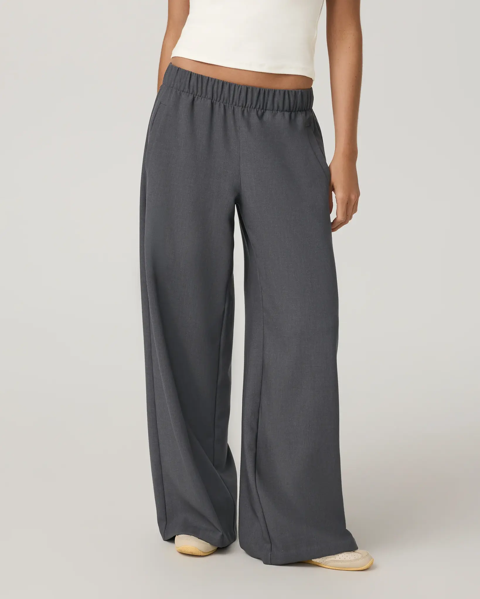 Vuori Vuori Women's Sander Elastic Waist Trouser