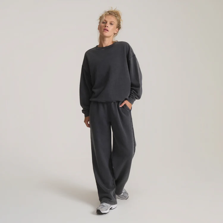 Roark Roark Women's Made to Fade Fleece