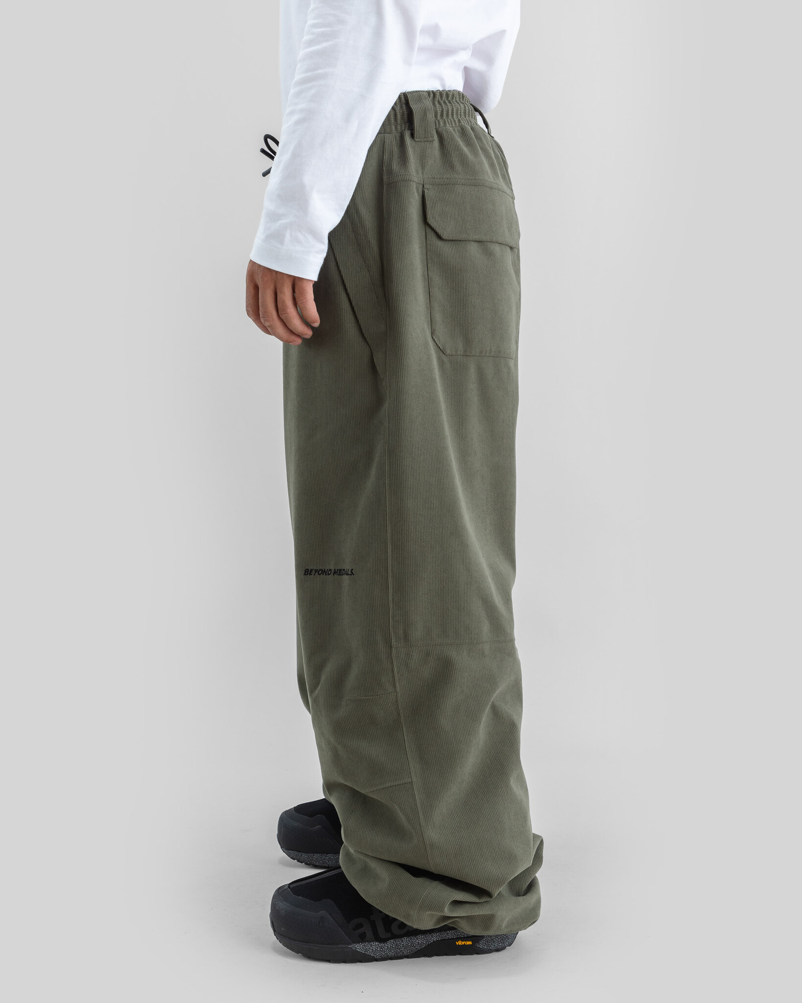 Beyond Medals Beyond Medals Unisex Park Pants Cord 2L