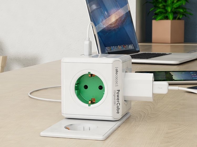 PowerCube Surge Protector 5ft 4-Outlet w/USB