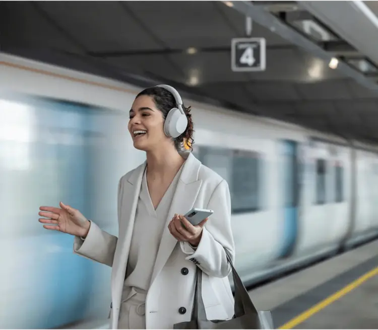 WH-1000XM5 Wireless Noise Cancelling Headphones