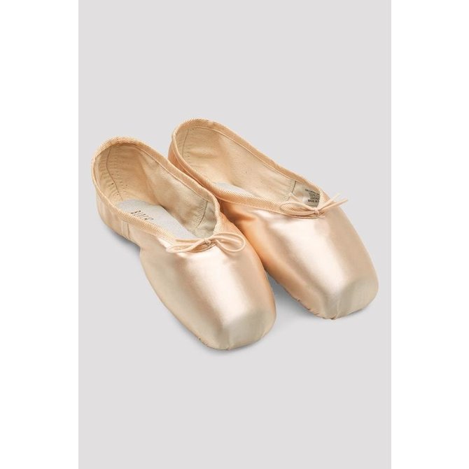 Heritage Pointe Shoes