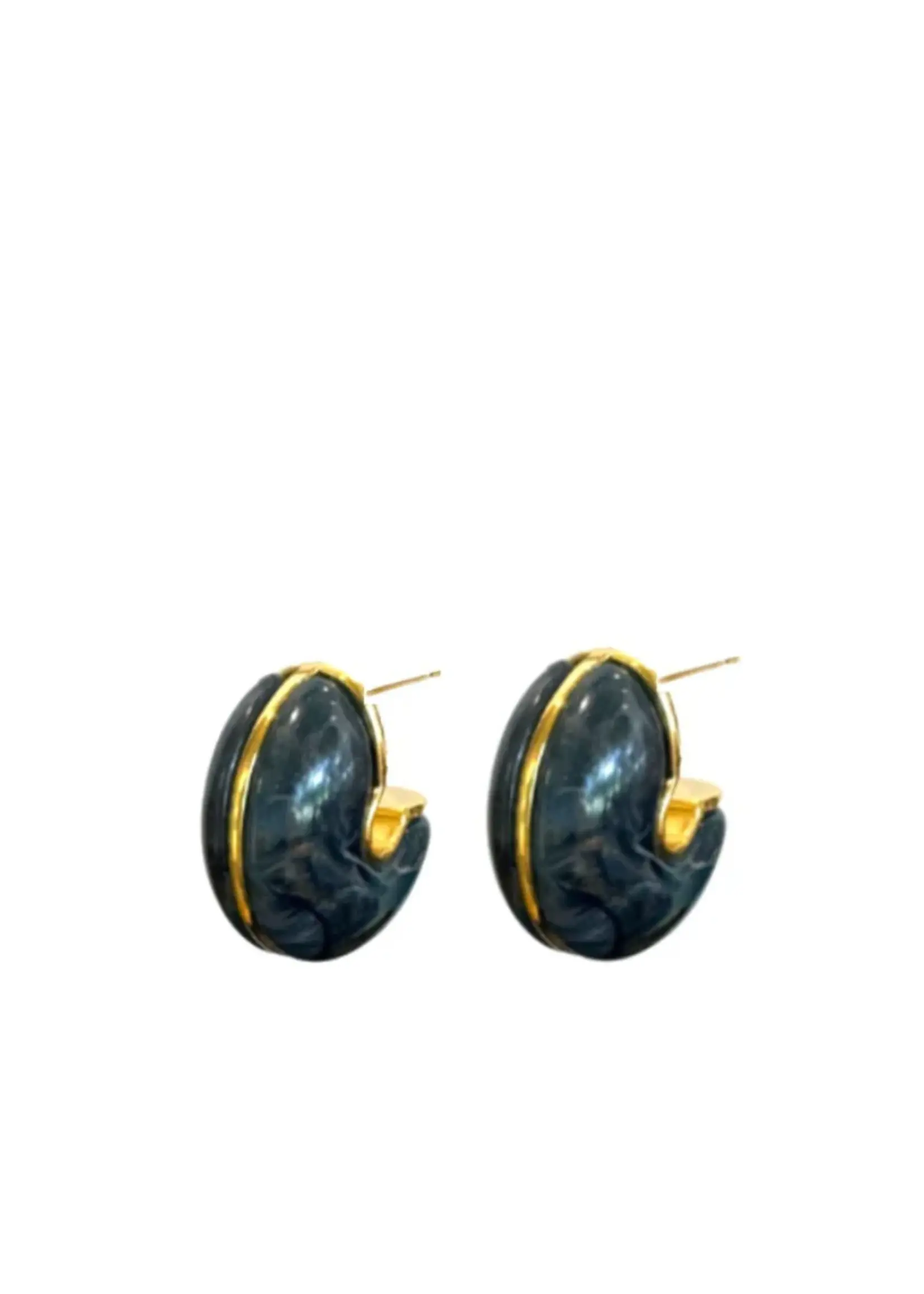 Accessory Concierge Carson Hoop