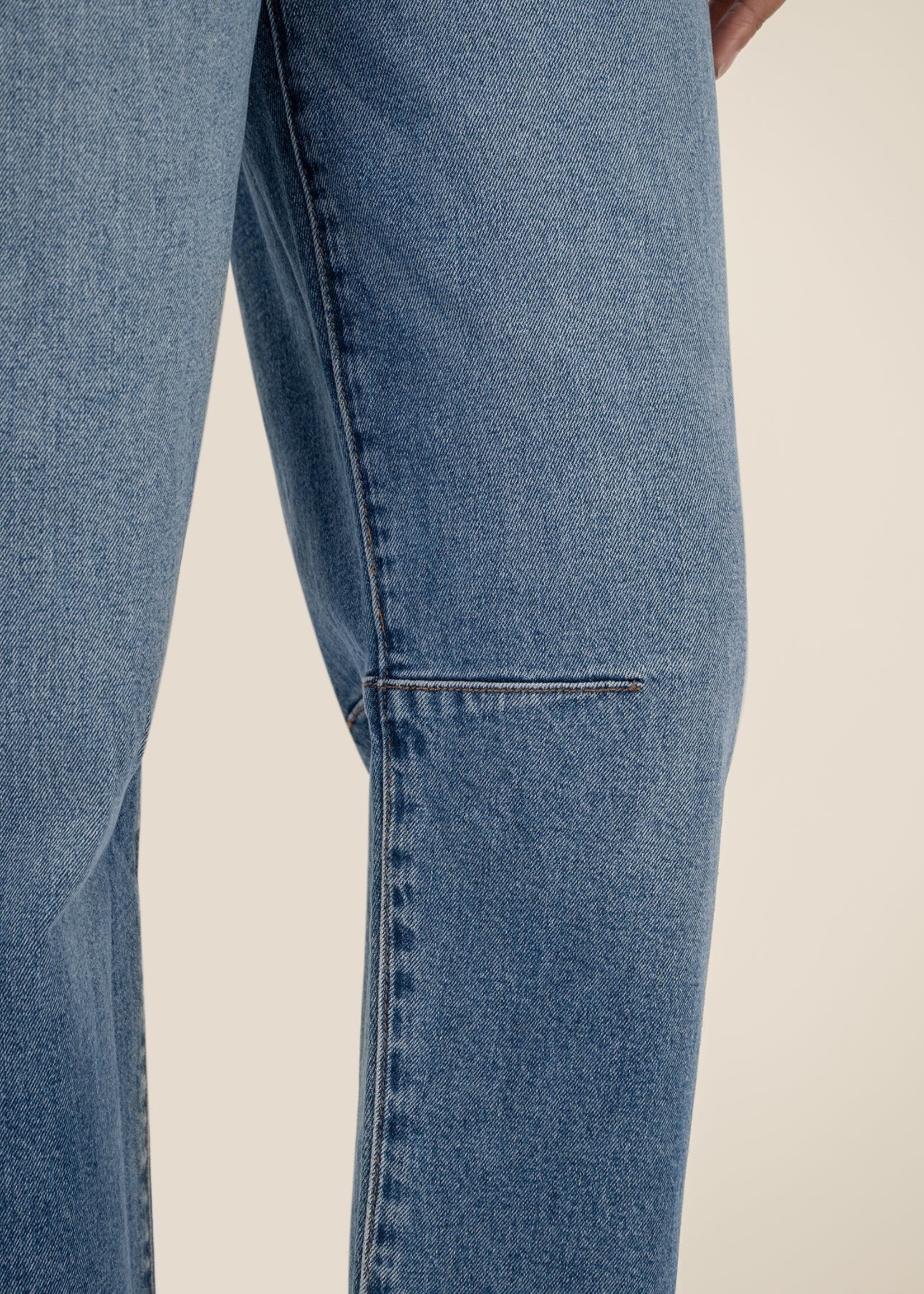 KUT Denim Ashley High Rise Slouchy Barrel