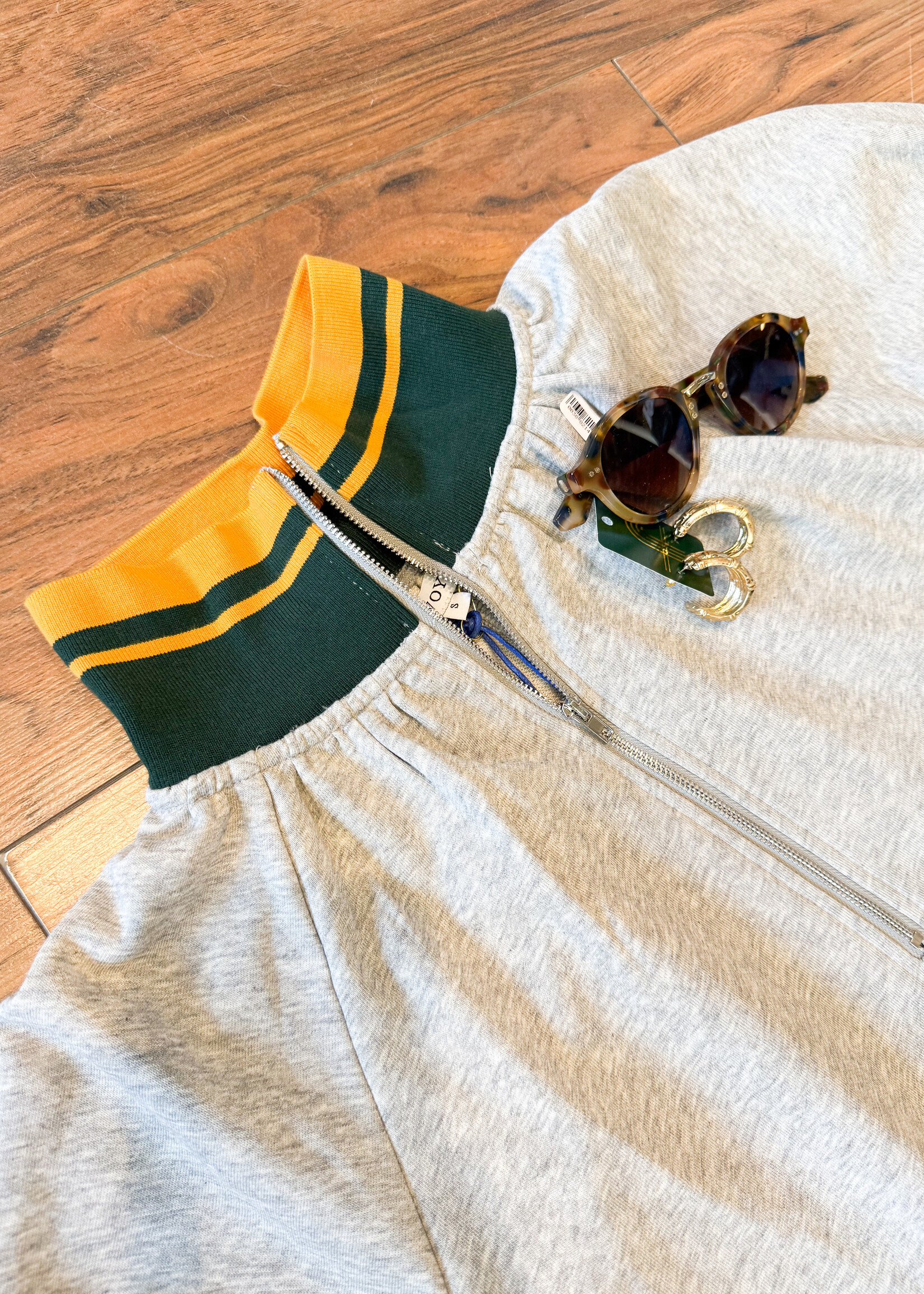 Voy Quarter Zip Striped Band Top