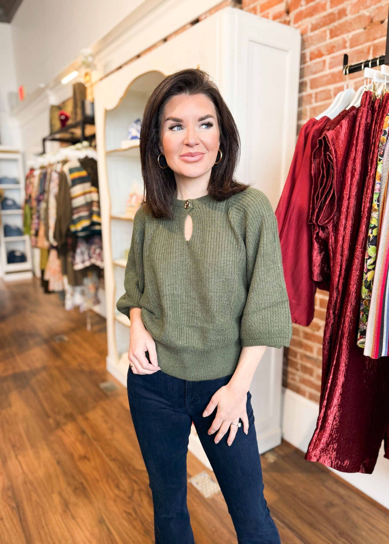 The Fashion Cropped Sweater W/Gold Detail