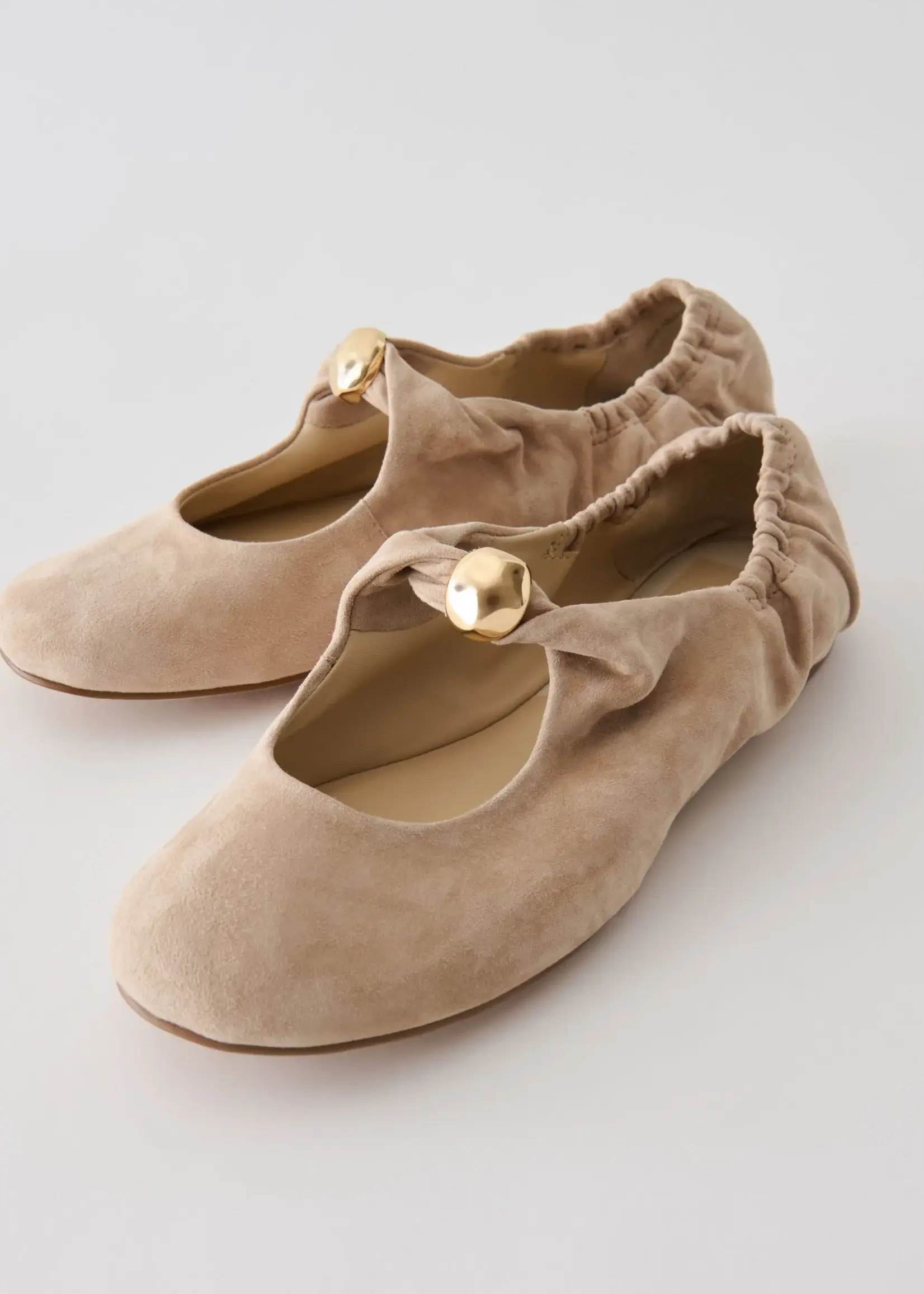 Dolce Vita Footwear, Inc. Cornel