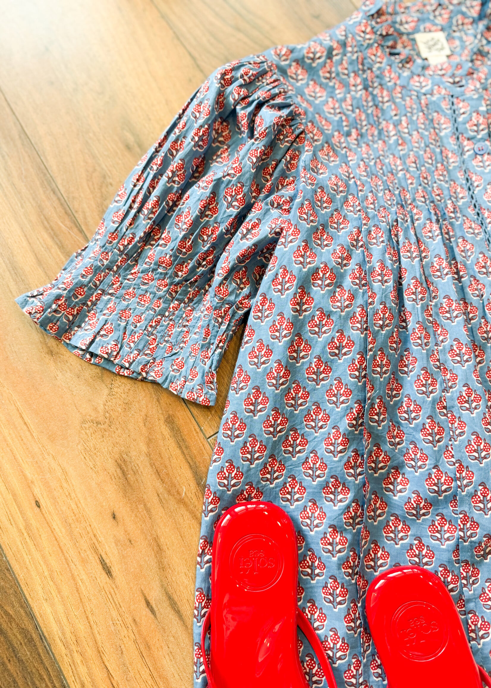 Ivy Jane Block Floral Tuck Blouse