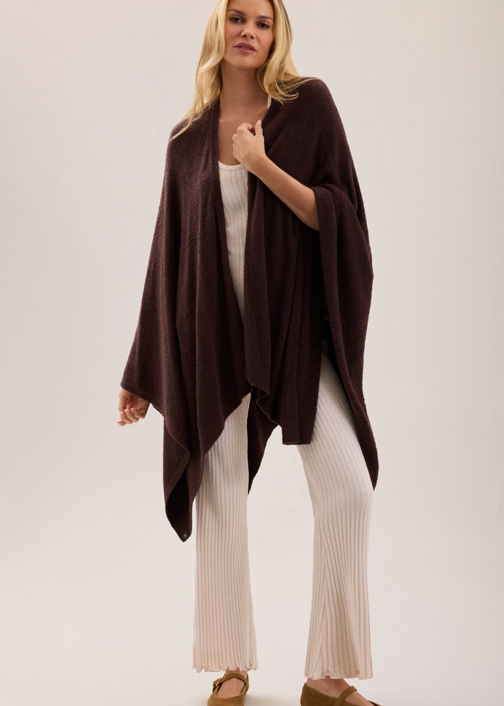 Barefoot Dreams CozyChic Lite Weekend Wrap
