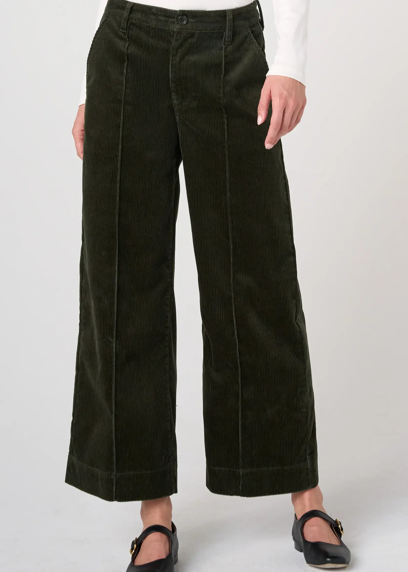 Liverpool Jeans Company Mid Rise Crop Pintuck Wide Leg