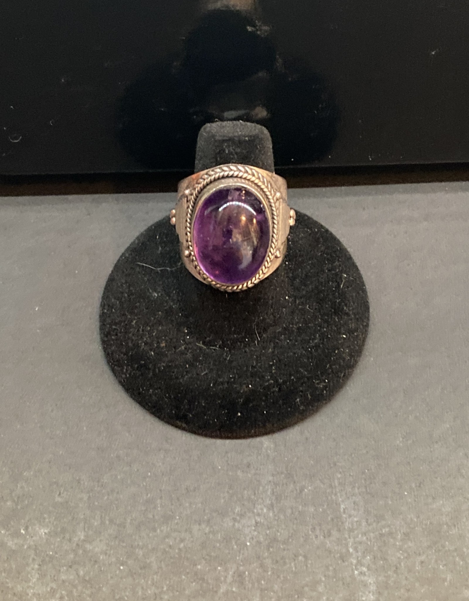 Jewelry - Amethyst ring .925 sz8