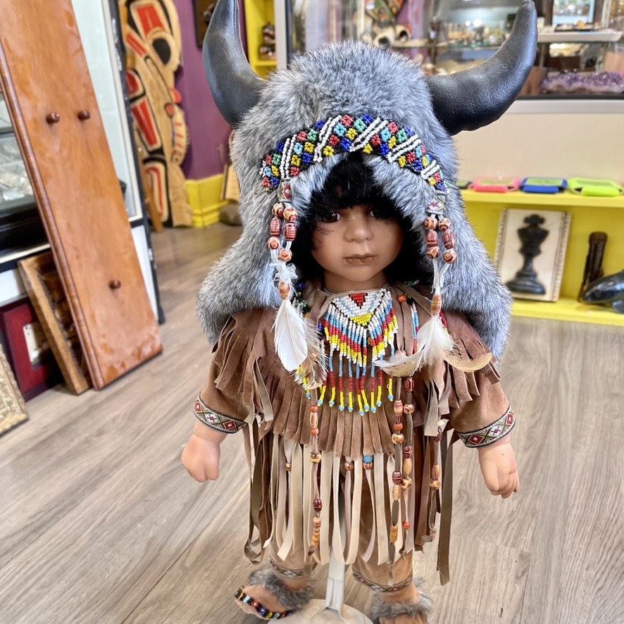 traditional aboriginal dress