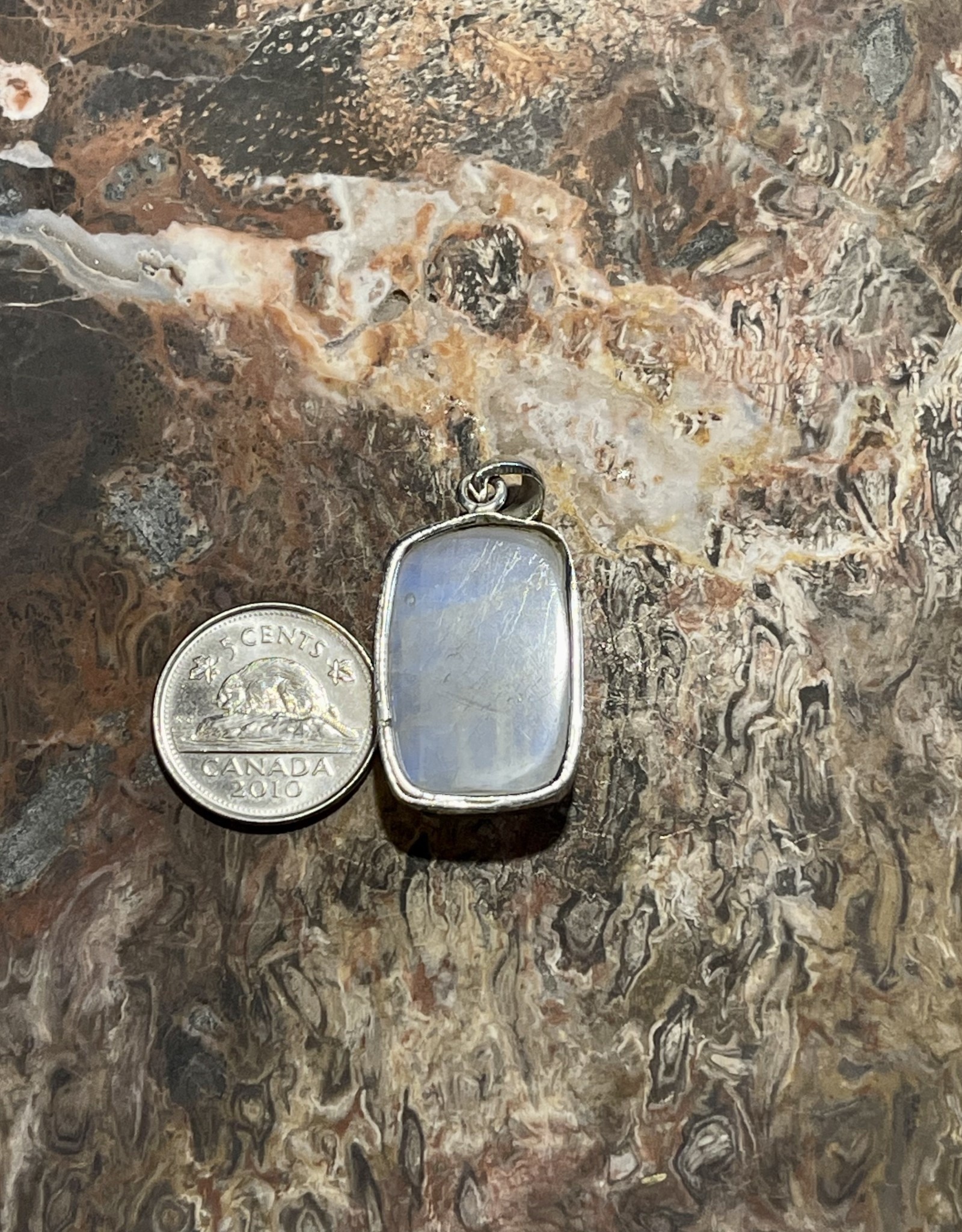 Jewelry - Moon Stone Pendant .925