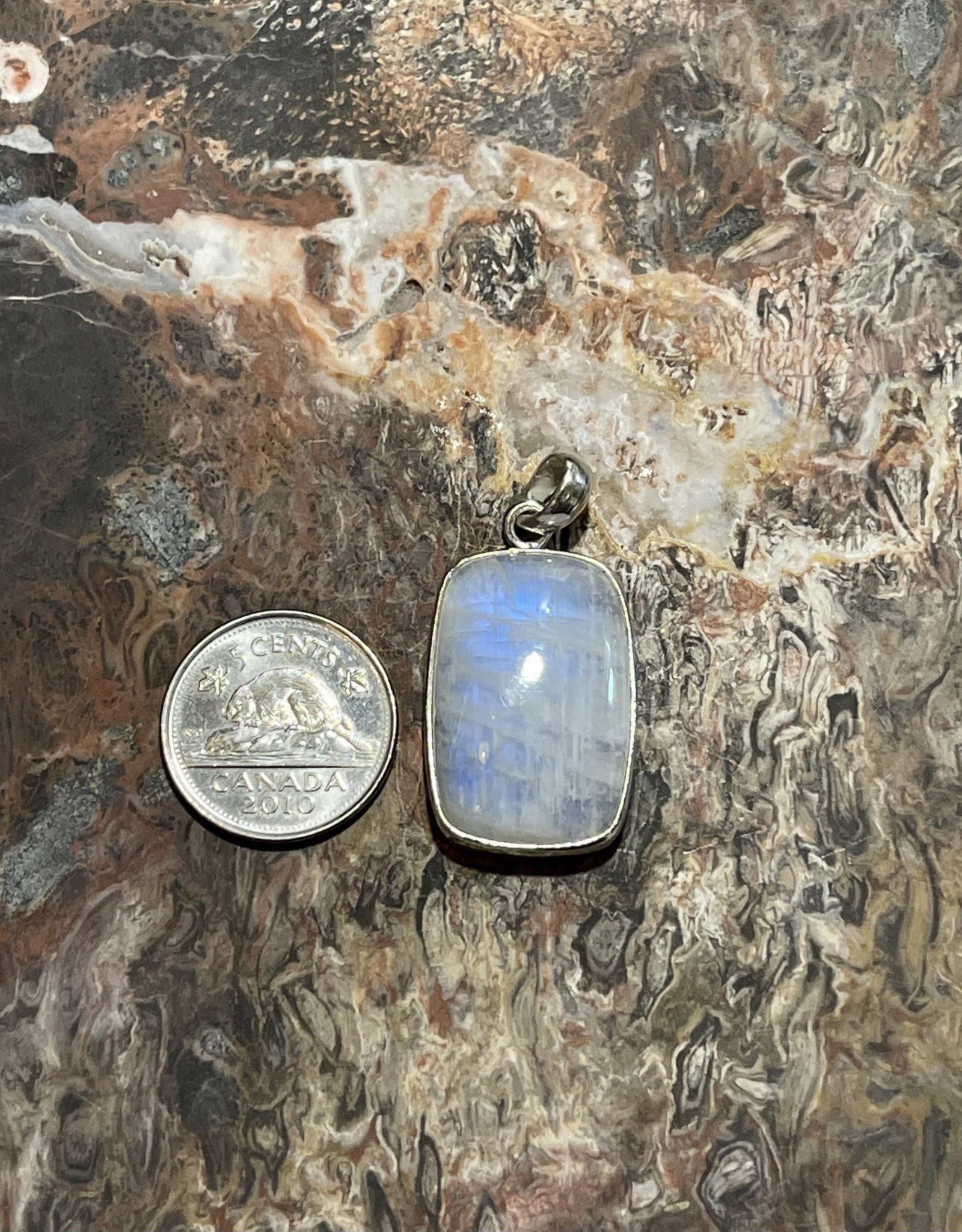 Jewelry - Moon Stone Pendant .925