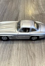 DieCast Car 1954 Mercedes-Benz 300SL  Matt Silver 1:12 Scale - Out of box