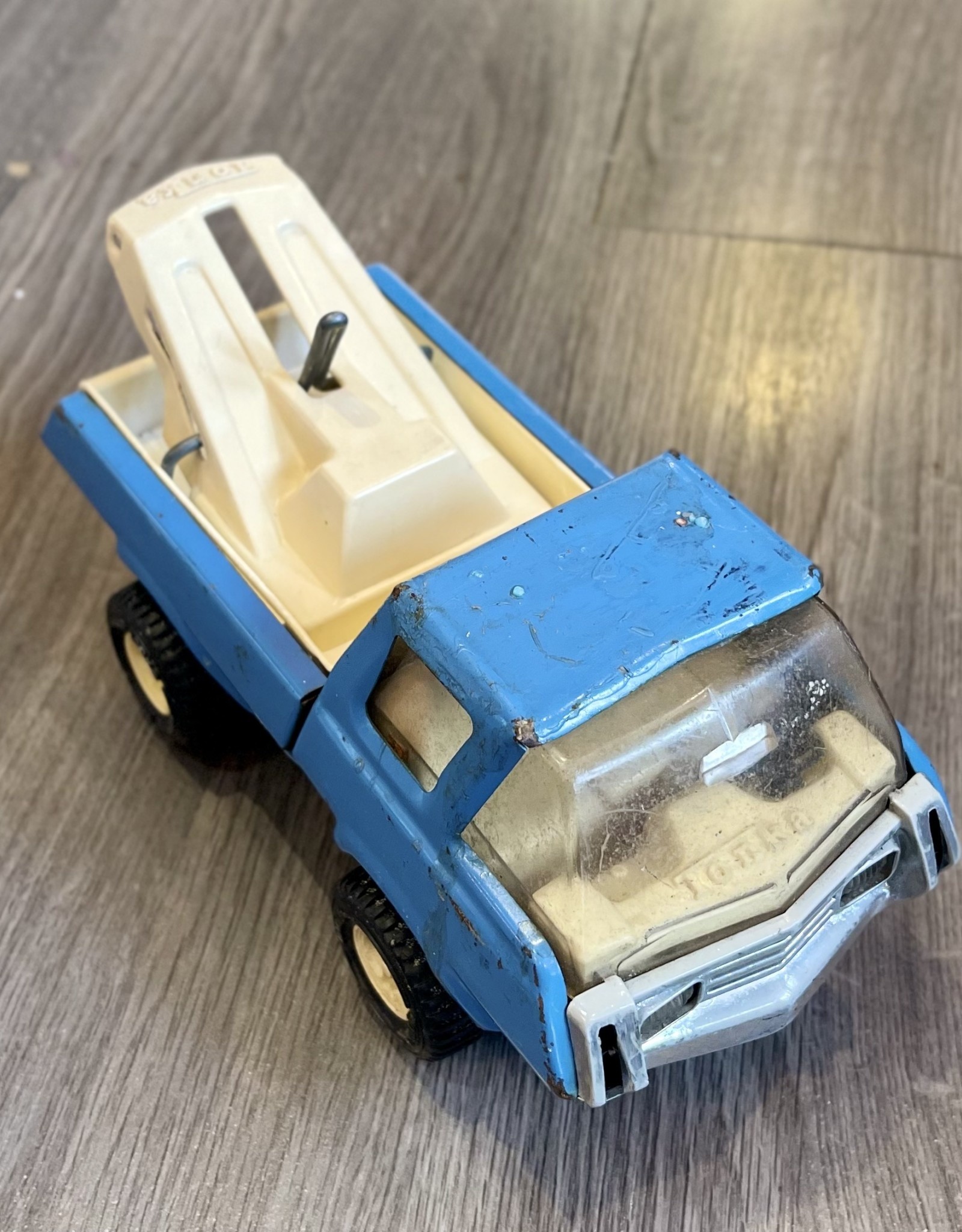 Toys Tonka Tow Truck